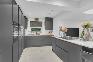 Photo 17- click for photo gallery